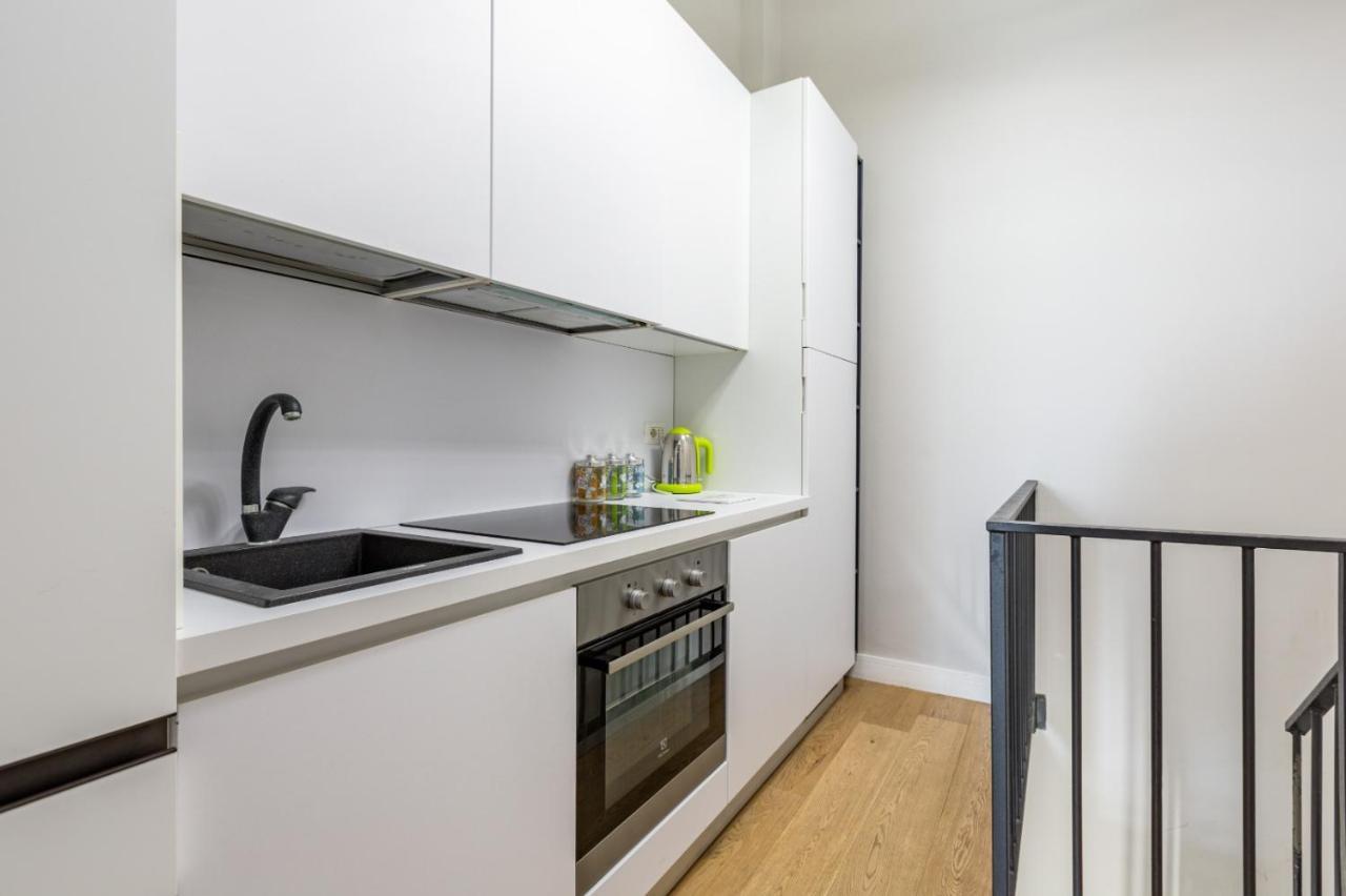 Appartement Modern Apt 300mt From Central Station!